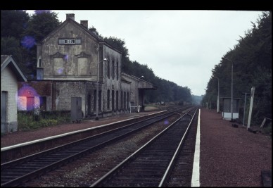 Izel - TH 79-4436 (3).jpg